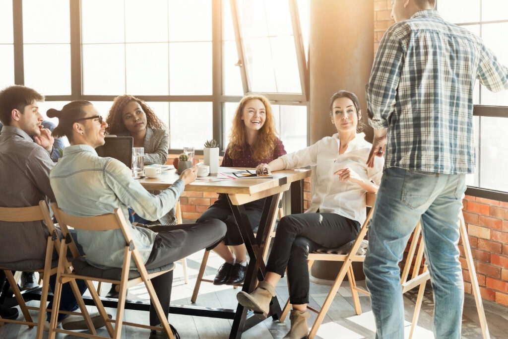 generarea de LEAD-uri